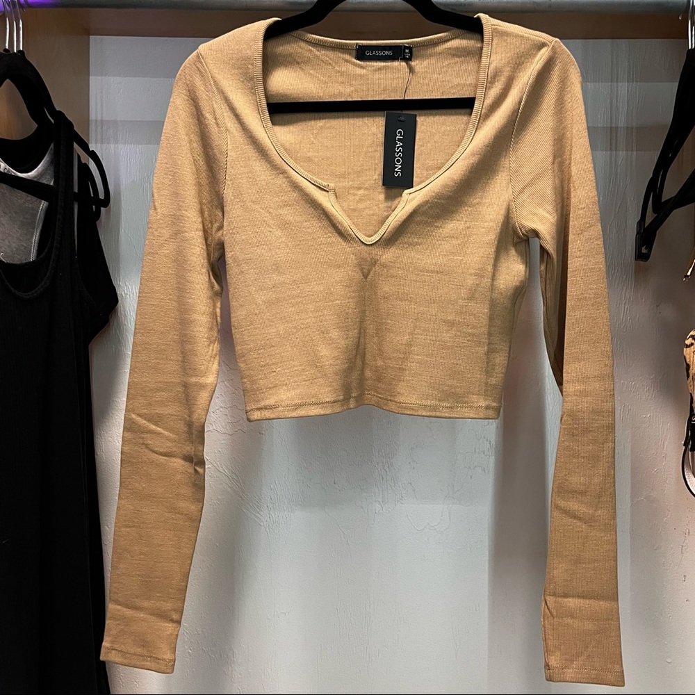 NWT Glassons | Long Sleeve Crop